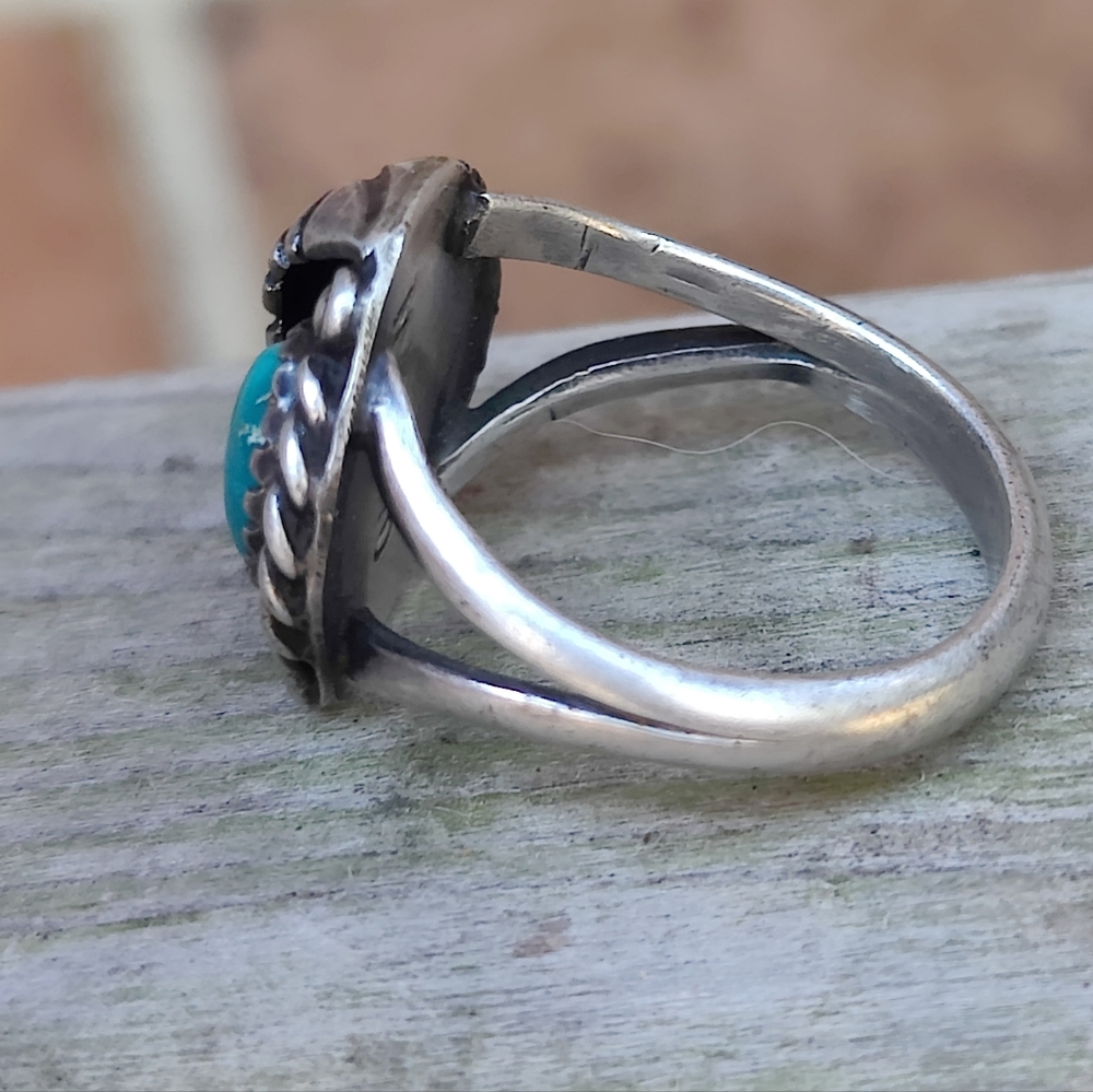 Vintage Sterling Navajo Nellie Pino Turquoise Ring - Picture 5 of 6